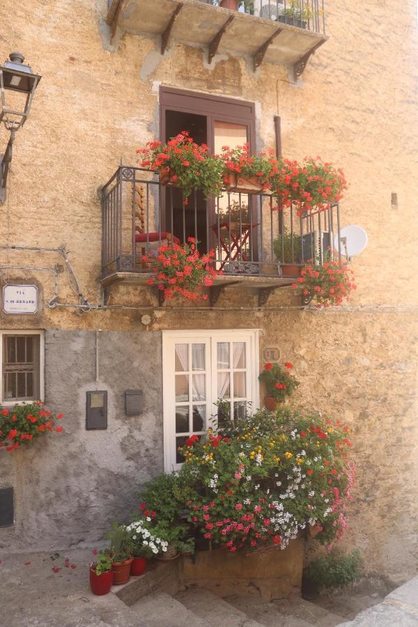 Marianna Hotel Isnello Exterior foto