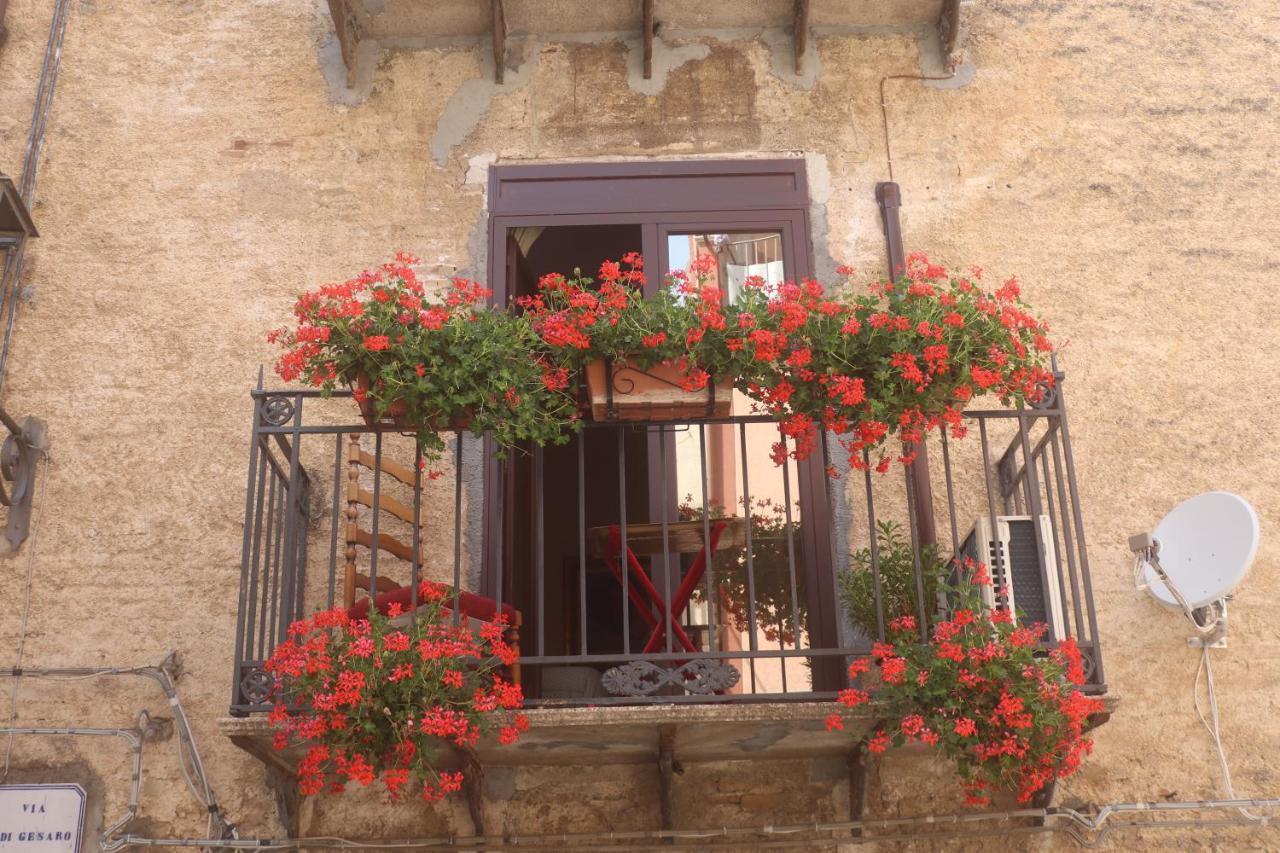 Marianna Hotel Isnello Exterior foto