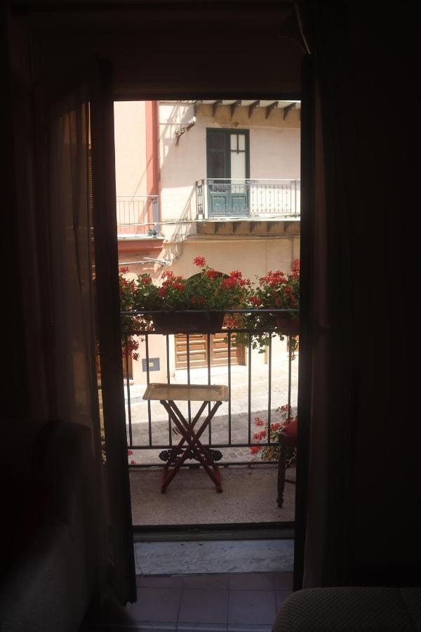 Marianna Hotel Isnello Exterior foto